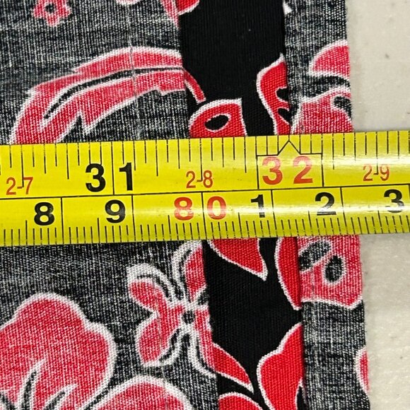 Malihini Hawaii Men's Button Shirt Size XL Reverse Print Red Floral EUC - Picture 10 of 10